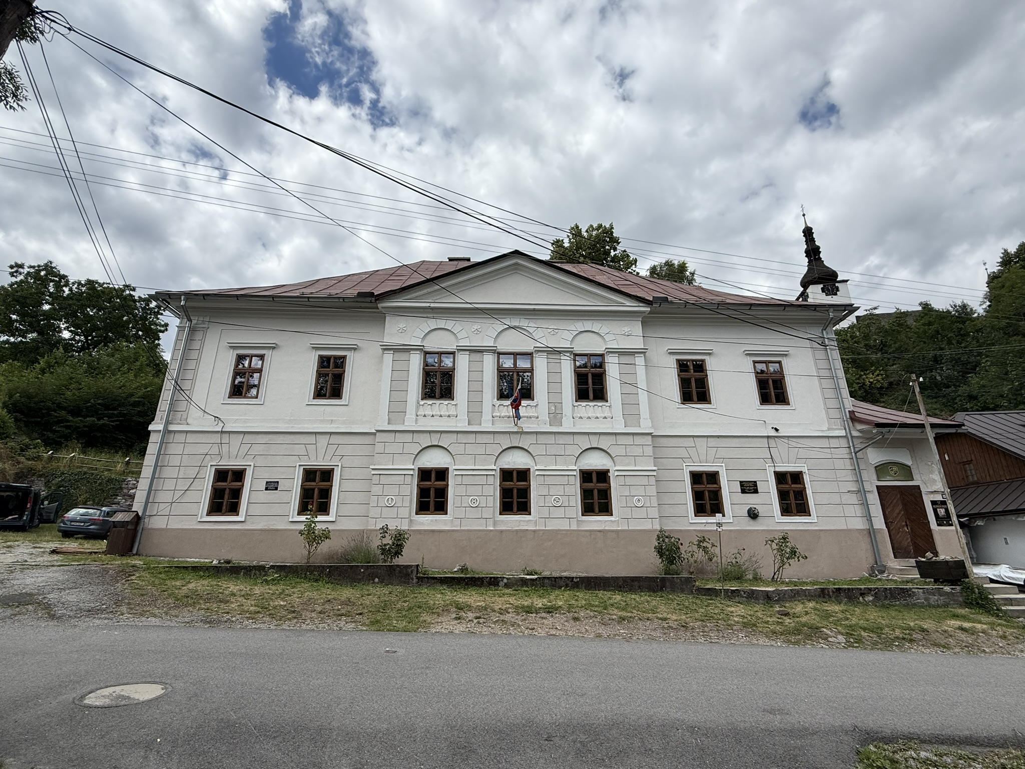Špania Dolina - Obecný úrad 2